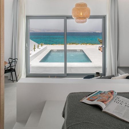 Seanfinity Beachfront Suites Mikri Vigla Eksteriør billede
