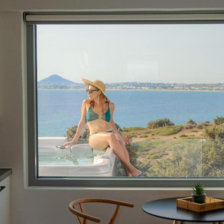 Seanfinity Beachfront Suites Mikri Vigla Eksteriør billede