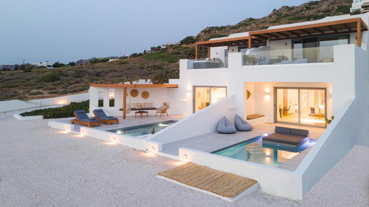 Seanfinity Beachfront Suites Mikri Vigla Eksteriør billede