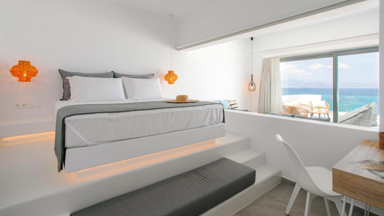 Seanfinity Beachfront Suites Mikri Vigla Eksteriør billede