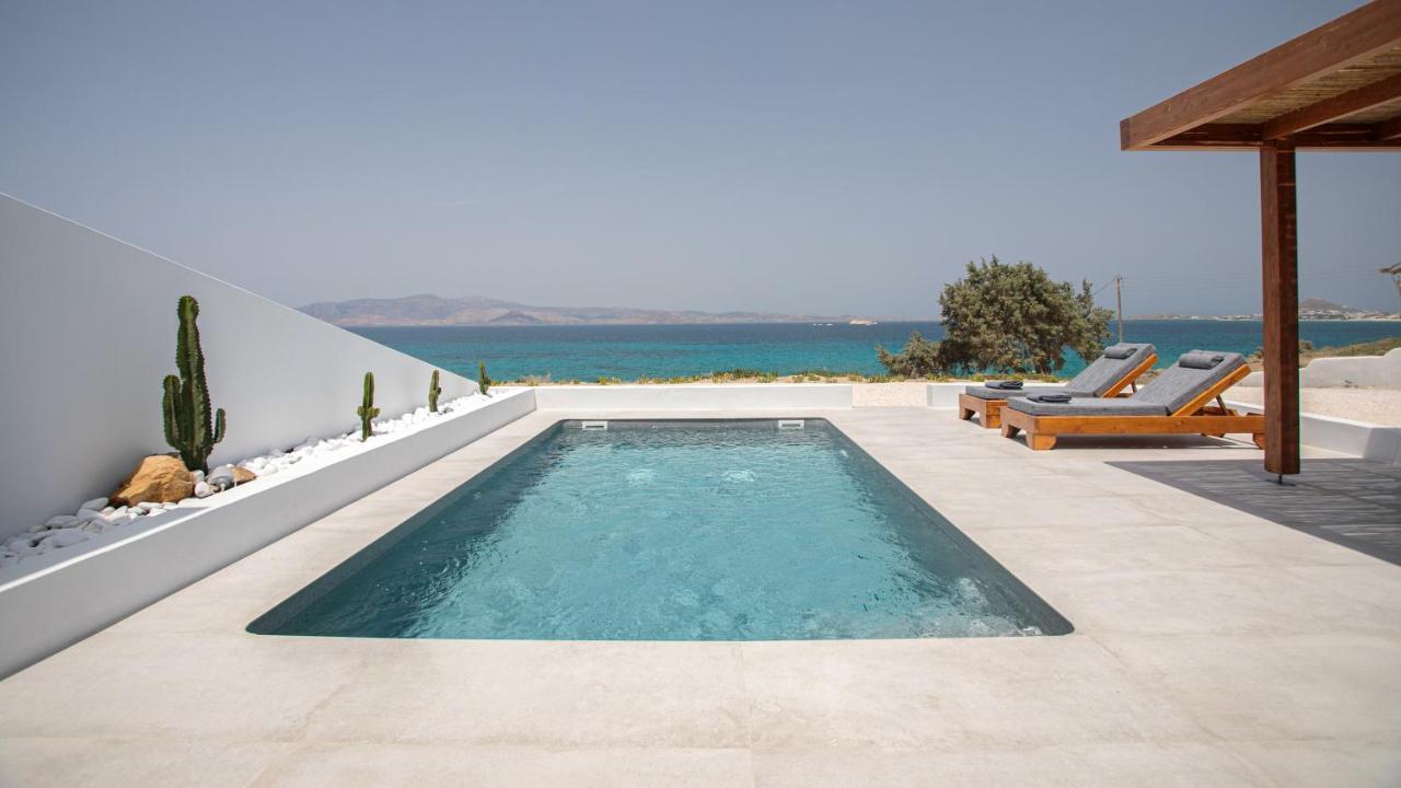 Seanfinity Beachfront Suites Mikri Vigla Eksteriør billede