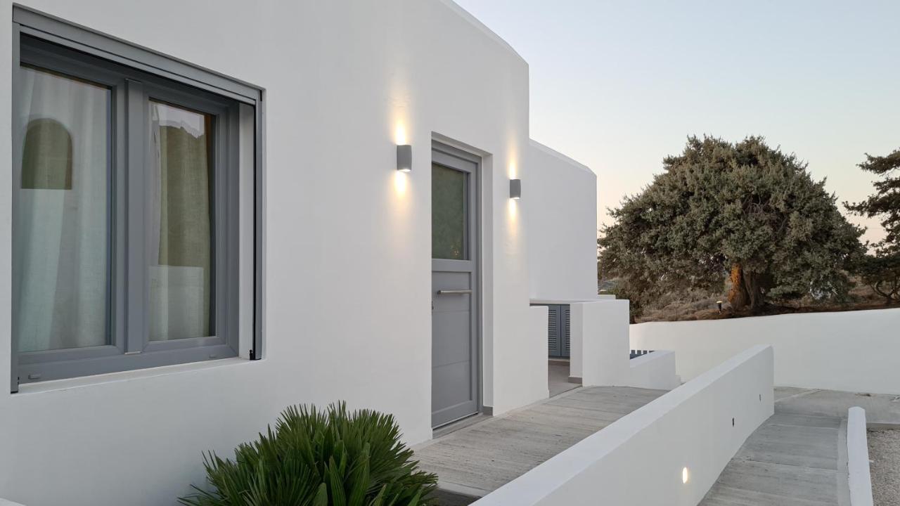Seanfinity Beachfront Suites Mikri Vigla Eksteriør billede