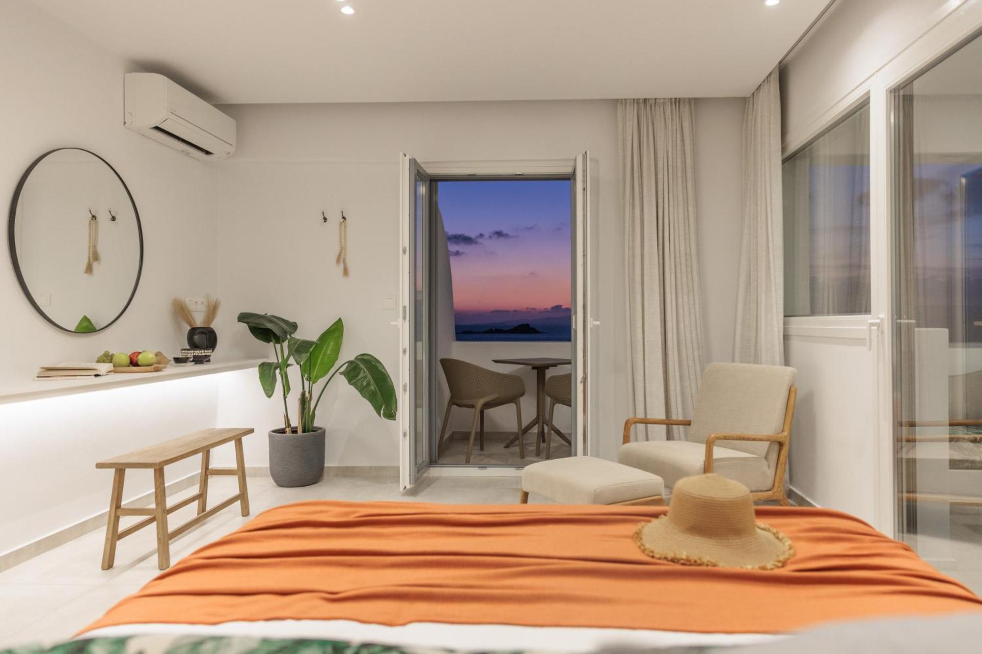 Seanfinity Beachfront Suites Mikri Vigla Eksteriør billede