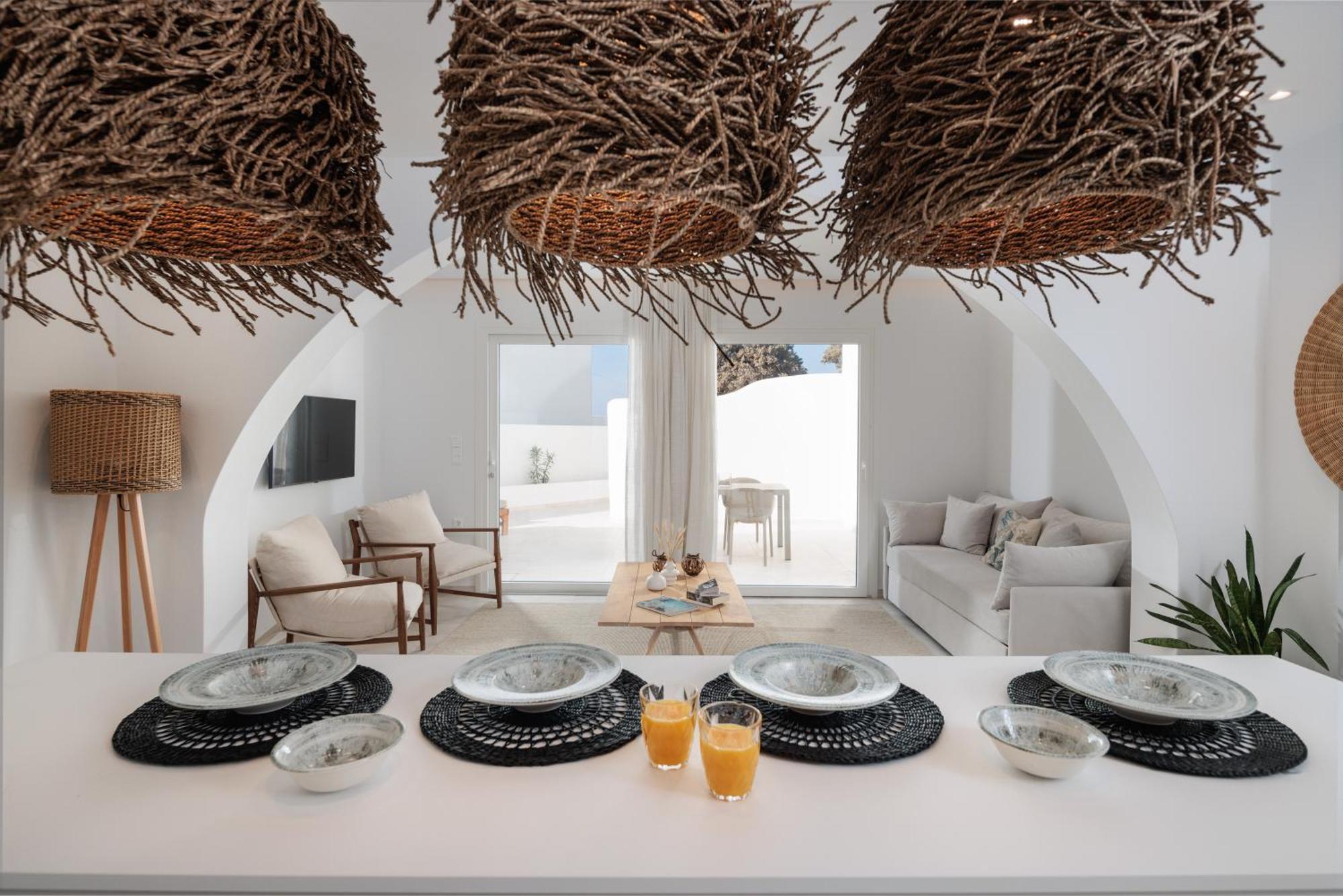 Seanfinity Beachfront Suites Mikri Vigla Eksteriør billede