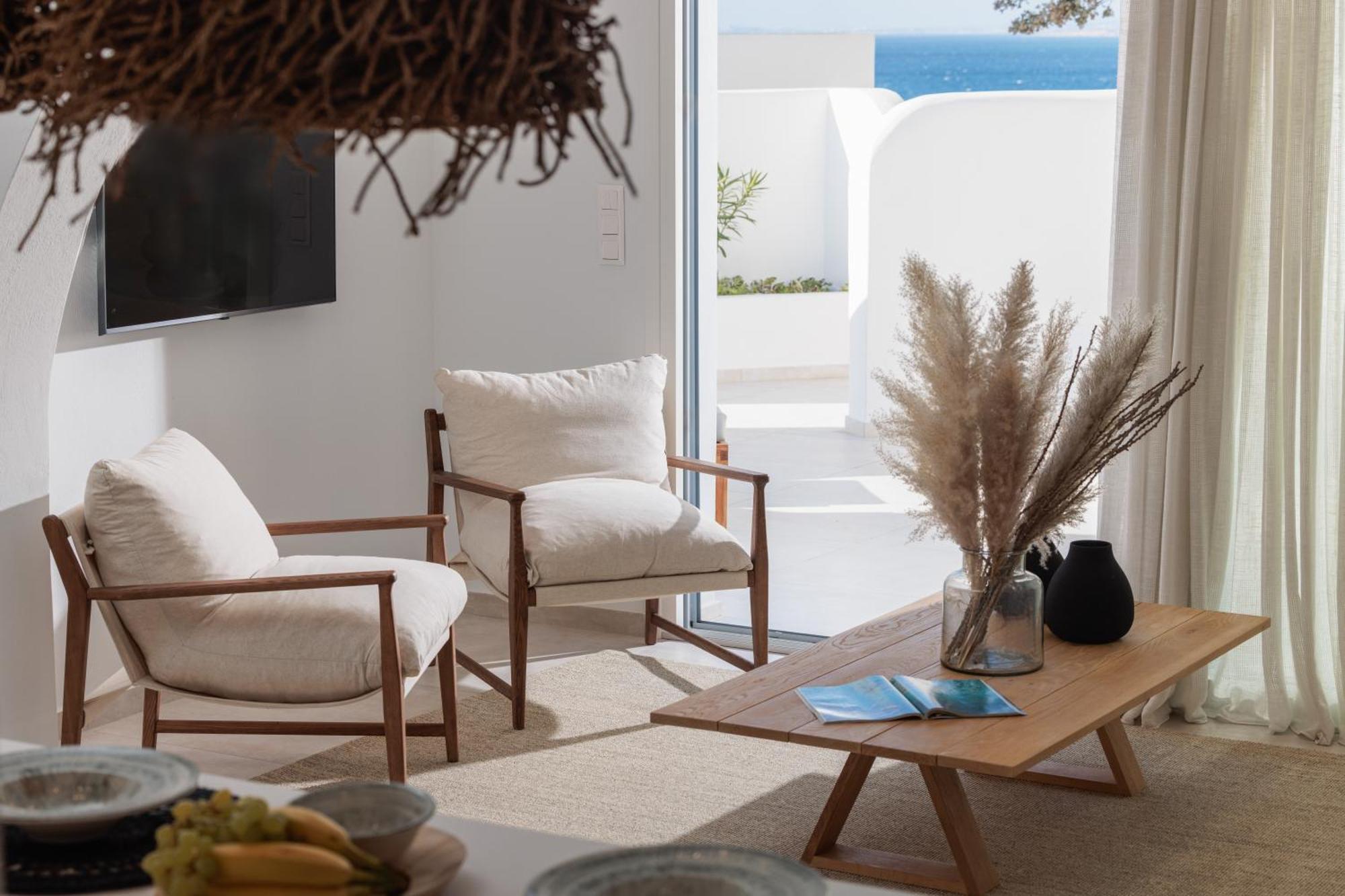 Seanfinity Beachfront Suites Mikri Vigla Værelse billede